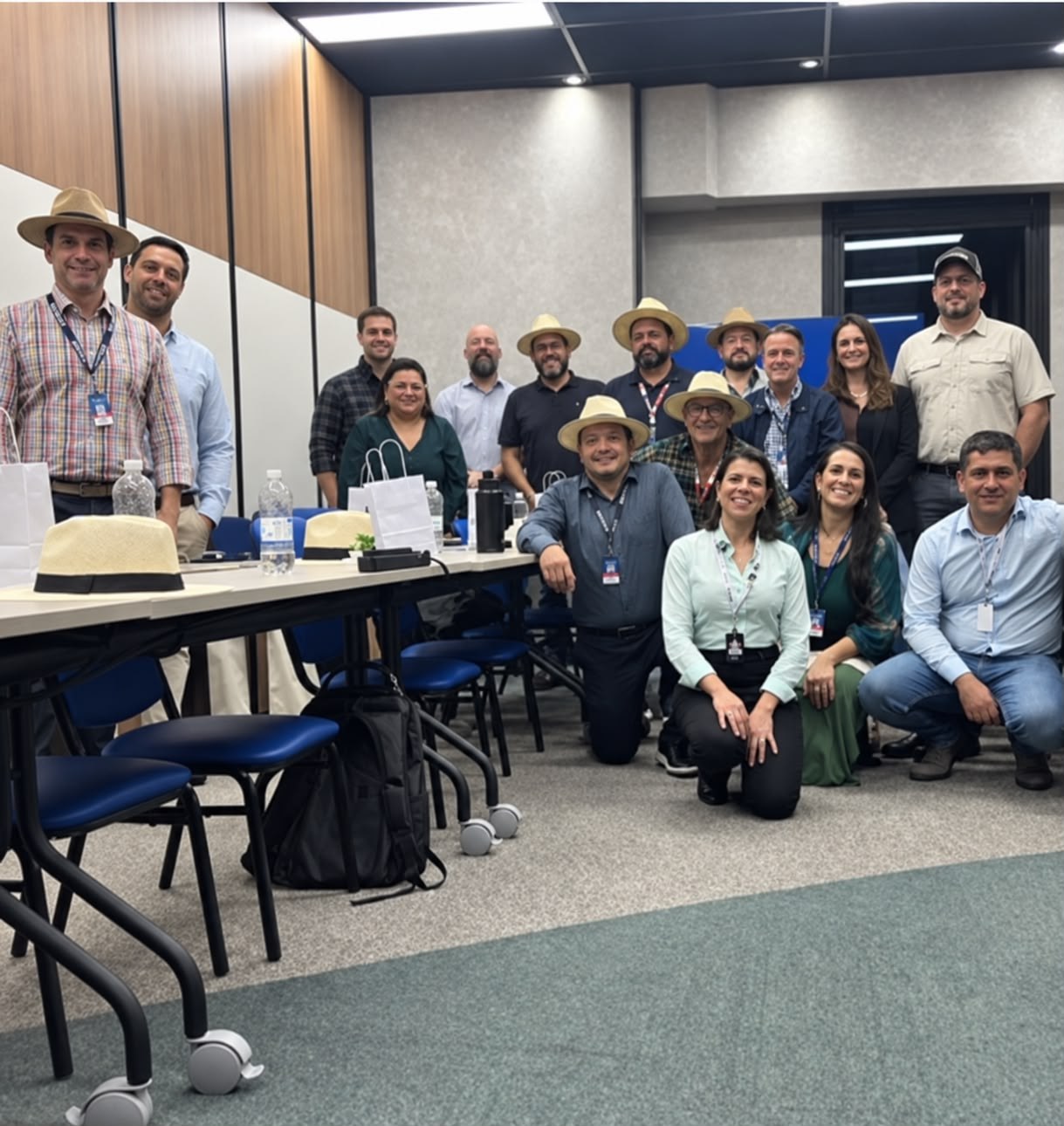 Treinamento da equipe RE/MAX Lounge Divisão Agro